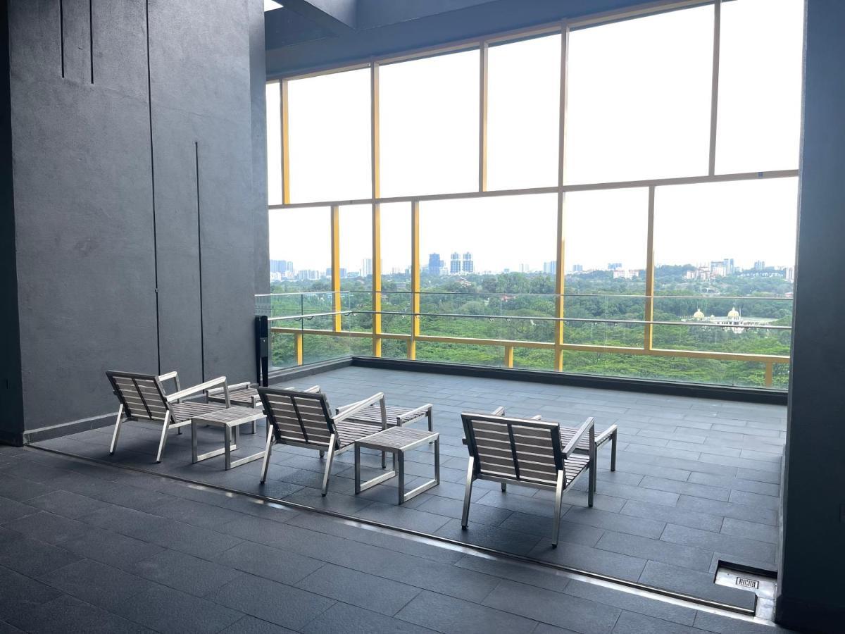Opus Residences Warisan Merdeka by C&C Kuala Lumpur Bagian luar foto